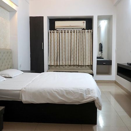 Hotel Paradise Nagpur Exterior foto